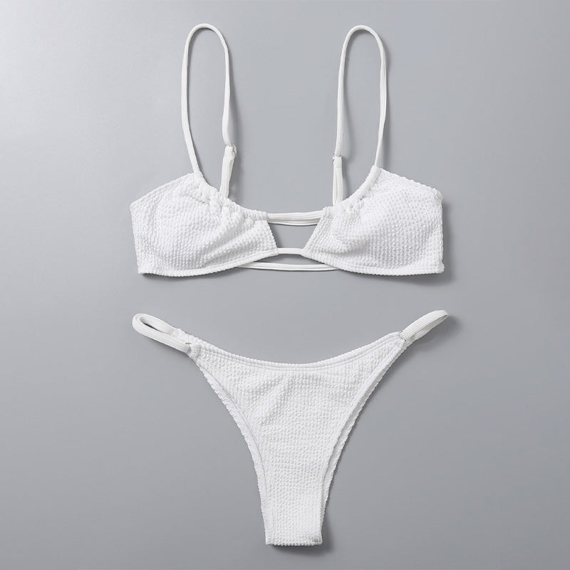 Thong bottom bikini