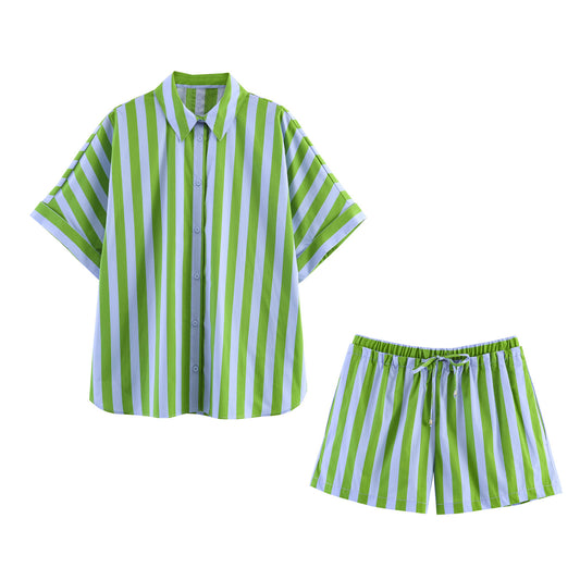 Striped women's casual top + shorts set